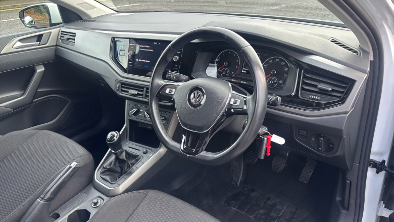 Volkswagen Polo 1.0 SE 5dr Petrol Hatchback